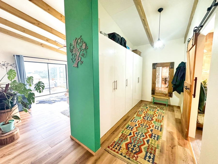 5 Bedroom Property for Sale in Cola Beach Western Cape